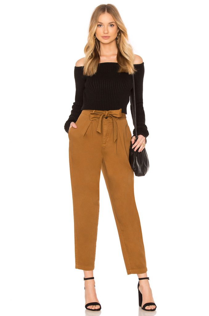 2018 Fashion Trends: Paper Bag Pants #spring #summer #fashiontrends #2018 #workoutfits #paperbag #pants #trousers